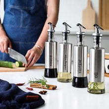 Load image into Gallery viewer, Oil and Vinegar Dispenser Set