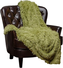 Load image into Gallery viewer, Faux Fur Throw Blanket