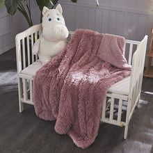 Load image into Gallery viewer, Faux Fur Throw Blanket