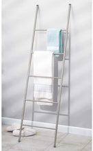 Load image into Gallery viewer, Bath Towel / Throw Blanket Ladder
