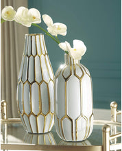 Load image into Gallery viewer, Decorative Vase - Set of 2