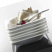 Load image into Gallery viewer, Luxury 30 Pieces Dinnerware Set