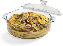 Load image into Gallery viewer, Libbey Baker&#39;s Basics Glass Casserole Dish with Cover, 3-quart